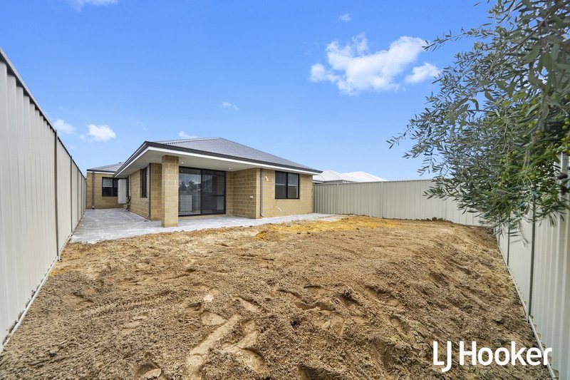 Photo - 79 Templetonia Boulevard, Yanchep WA 6035 - Image 19