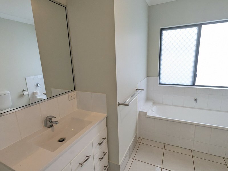Photo - 79 Treetop Drive, Mount Sheridan QLD 4868 - Image 10