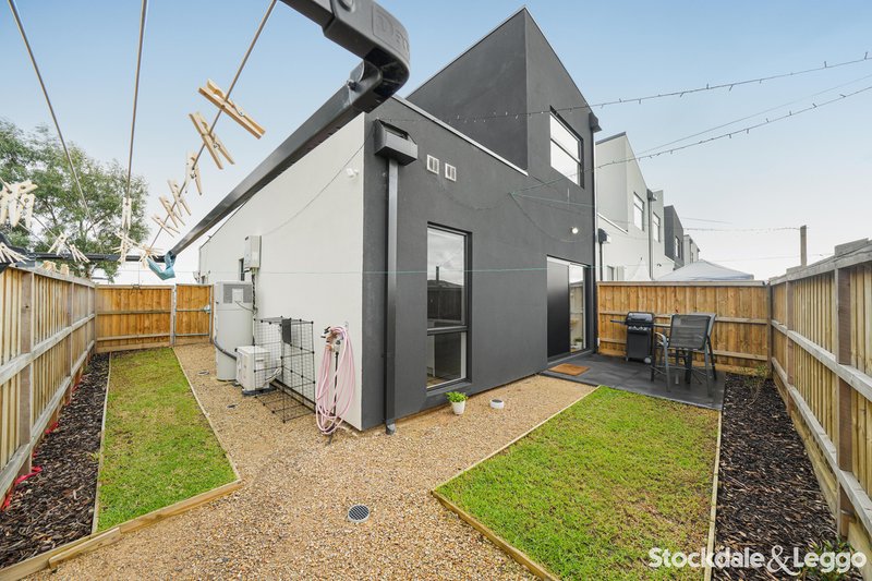 Photo - 79 Wanderer Circuit, Wollert VIC 3750 - Image 14
