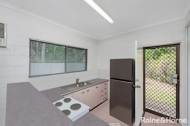 Photo - 79 Wattle Street, Cranbrook QLD 4814 - Image 9