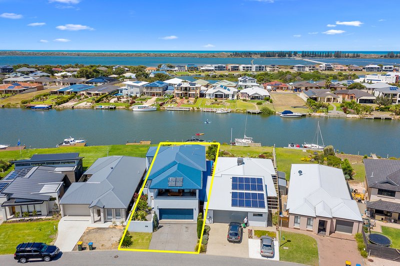 Photo - 79 Wentworth Parade, Hindmarsh Island SA 5214 - Image 2