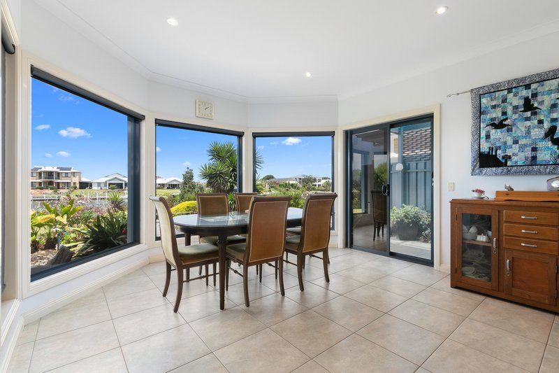 Photo - 79 Wentworth Parade, Hindmarsh Island SA 5214 - Image 6