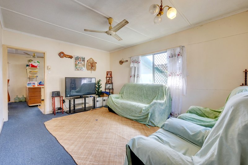 Photo - 79 Willow Street, Inala QLD 4077 - Image 6