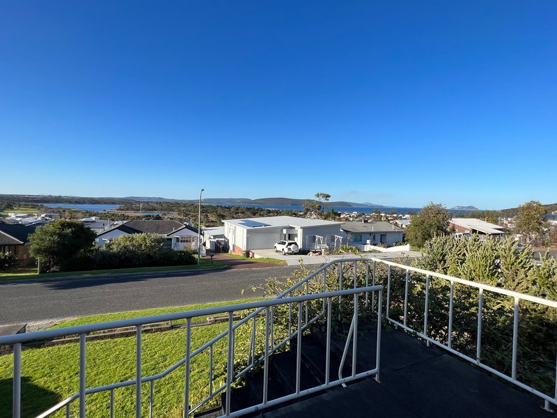 Photo - 79 Wylie Crescent, Middleton Beach WA 6330 - Image 2