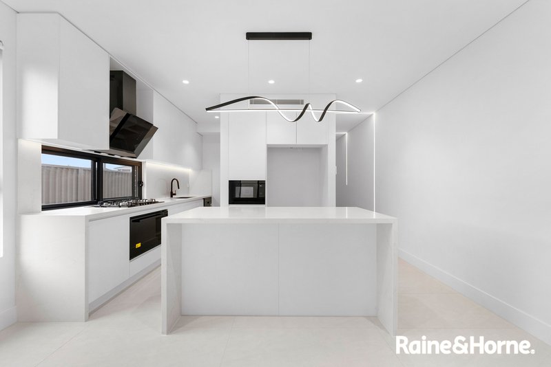 Photo - 79 Wyong Street, Canley Heights NSW 2166 - Image 2
