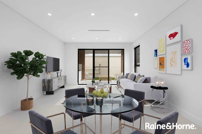 Photo - 79 Wyong Street, Canley Heights NSW 2166 - Image 4