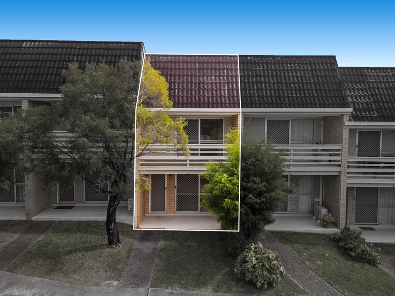 Photo - 7/90 Milne Street, Mount Warren Park QLD 4207 - Image 2