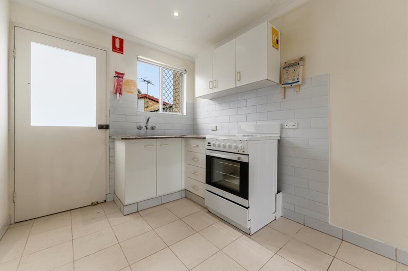 Photo - 7/90 Milne Street, Mount Warren Park QLD 4207 - Image 5