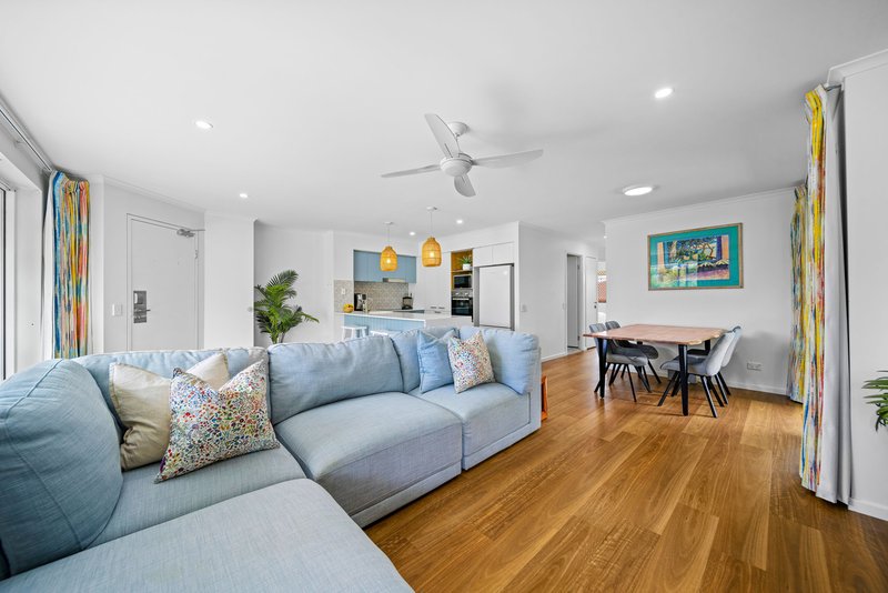 Photo - 79/10-16 Alexandra Avenue, Mermaid Beach QLD 4218 - Image 3