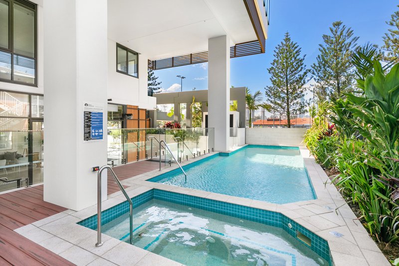 Photo - 79/18 Chelsea Avenue, Broadbeach QLD 4218 - Image 29