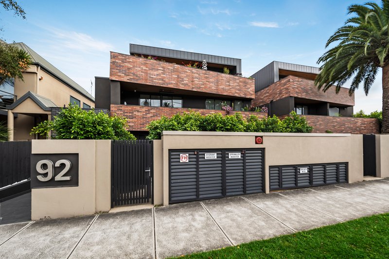 Photo - 7/92 Hawthorn Road, Caulfield North VIC 3161 - Image 6