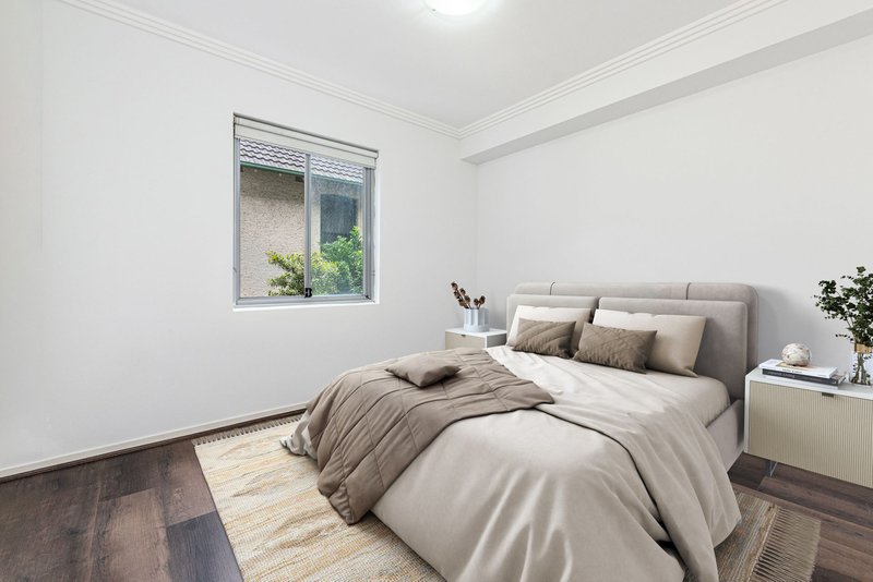 Photo - 7/92 Liverpool Road, Burwood Heights NSW 2136 - Image 6