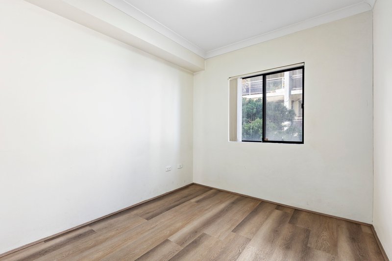Photo - 79/21-29 Third Avenue, Blacktown NSW 2148 - Image 4