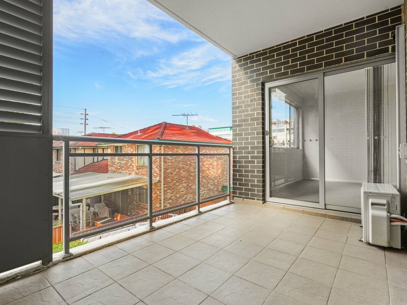 Photo - 7/93-95 Campbell Street, Liverpool NSW 2170 - Image 9