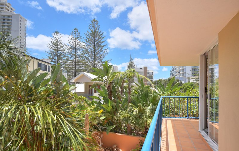 Photo - 7/93 Old Burleigh Road, Broadbeach QLD 4218 - Image 8