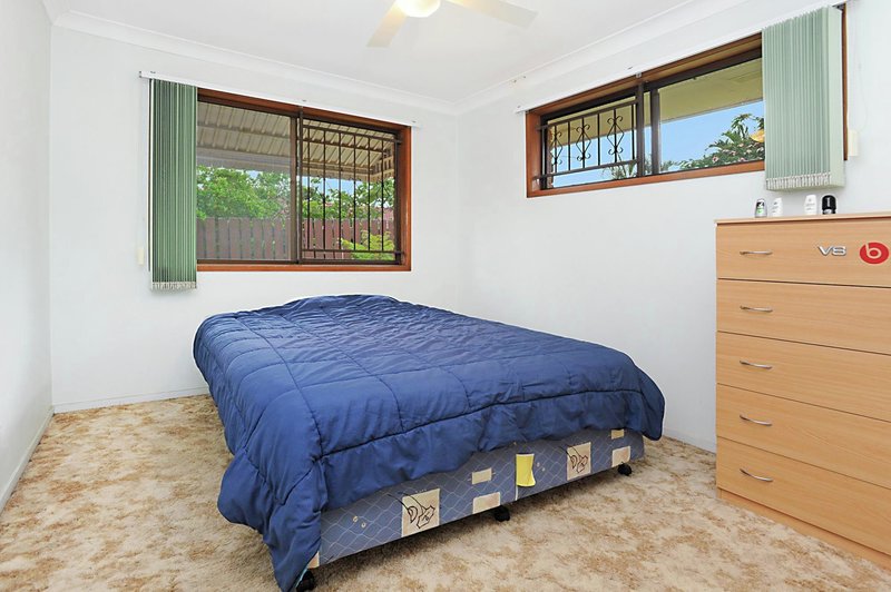 Photo - 794 Cavendish Road, Holland Park QLD 4121 - Image 8