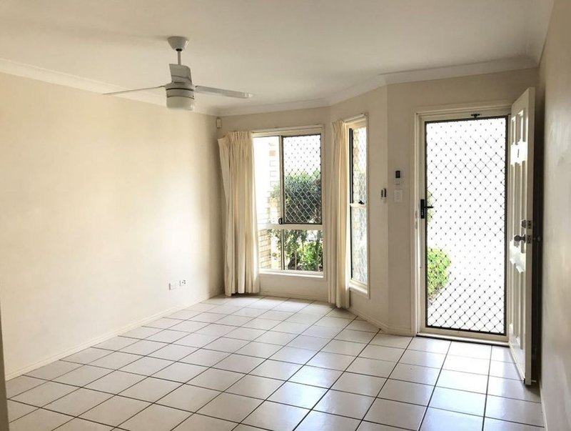 Photo - 7/95-97 River Hills Road, Eagleby QLD 4207 - Image 3