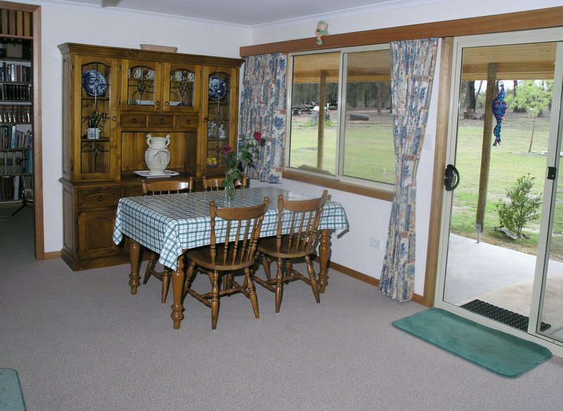 Photo - 798 Old Coach Road, Cranbrook TAS 7190 - Image 16