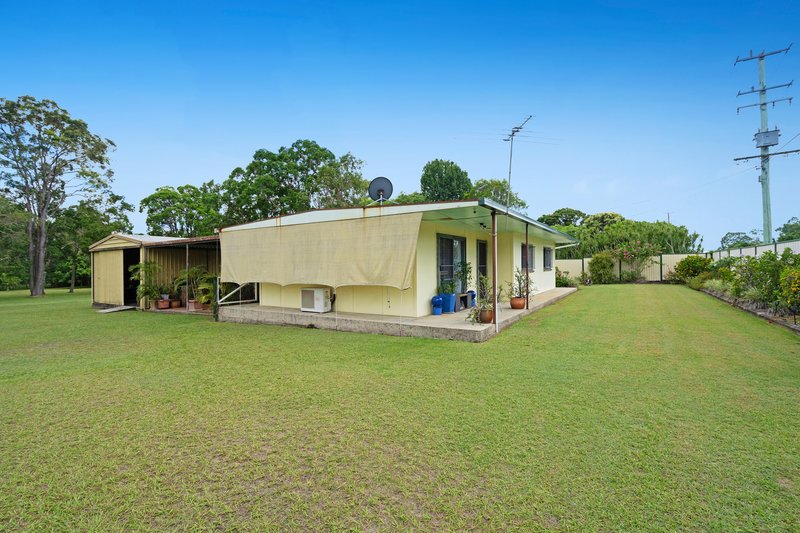 Photo - 799-803 Carmody Lane, Ningi QLD 4511 - Image 2