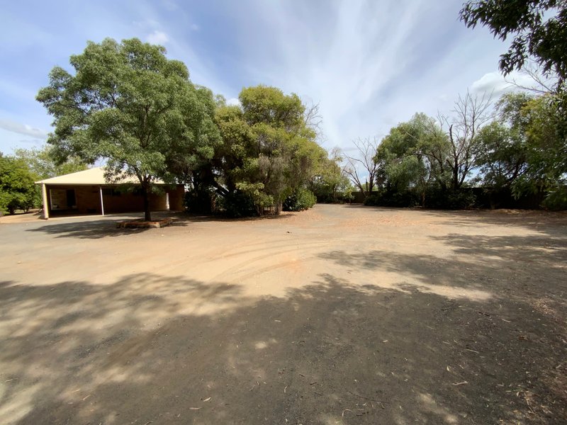 Photo - 7994 Burley Griffin Way, Yoogali NSW 2680 - Image 6