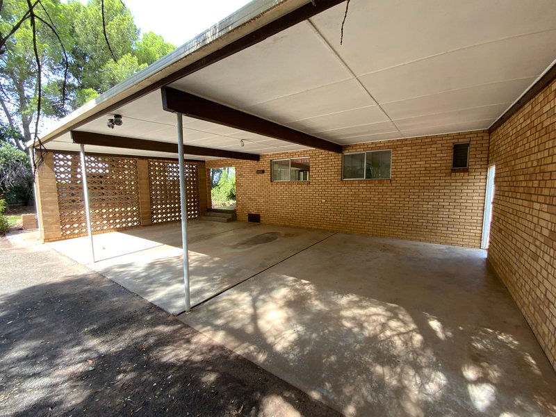 Photo - 7994 Burley Griffin Way, Yoogali NSW 2680 - Image 7