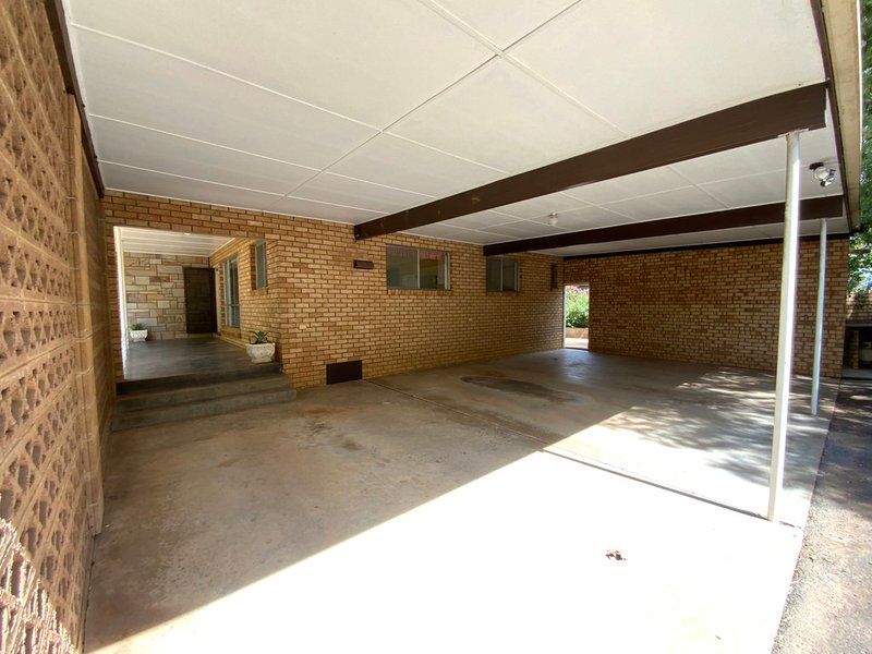 Photo - 7994 Burley Griffin Way, Yoogali NSW 2680 - Image 8