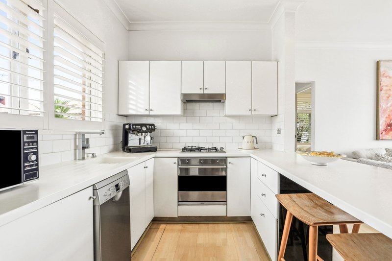 Photo - 7/9a Bennett Street, Bondi NSW 2026 - Image 3