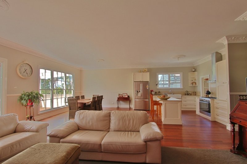 Photo - 79A Great Western Highway, Woodford NSW 2778 - Image 4