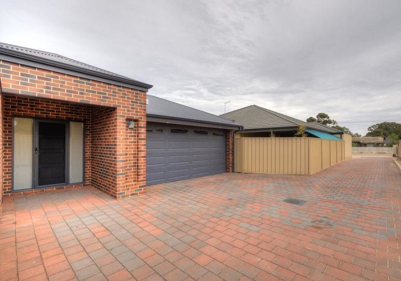 Photo - 79A Sussex Road, Forrestfield WA 6058 - Image 16