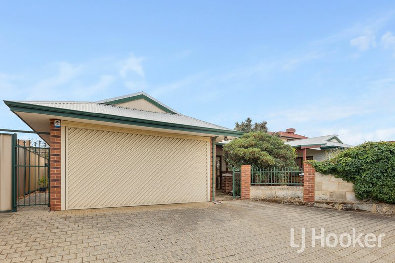 Photo - 79B Mcmillan Street, Victoria Park WA 6100 - Image 24