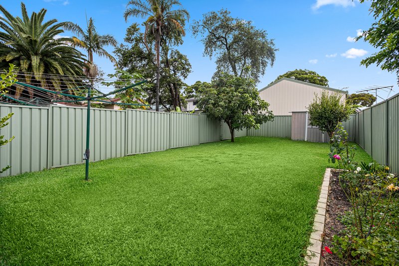 Photo - 7A Barry Avenue, Mortdale NSW 2223 - Image 2