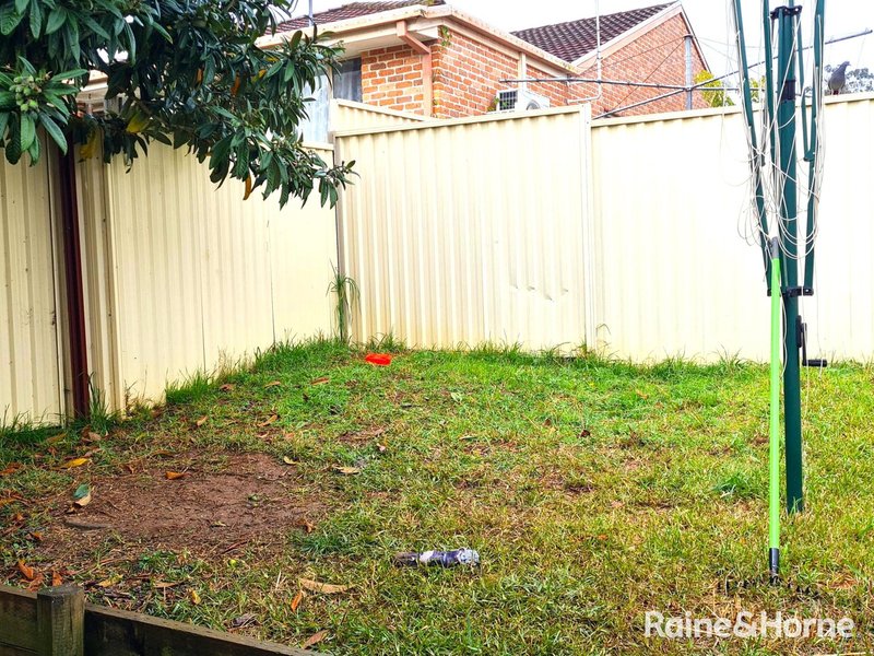 Photo - 7A Buttercup Street, Macquarie Fields NSW 2564 - Image 11