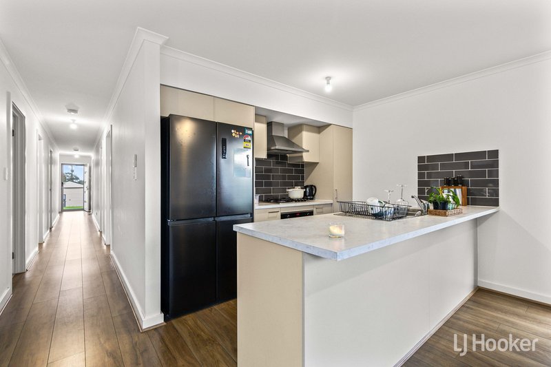 Photo - 7A Coolibah Avenue, Craigmore SA 5114 - Image 5