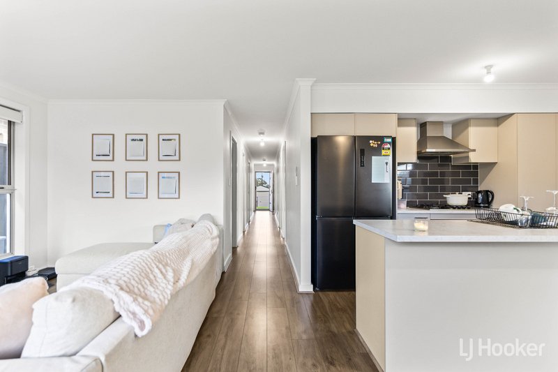 Photo - 7A Coolibah Avenue, Craigmore SA 5114 - Image 11