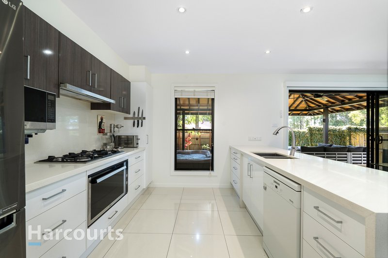 Photo - 7A Coonawarra Drive, St Clair NSW 2759 - Image 2