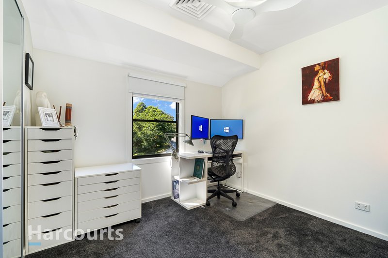 Photo - 7A Coonawarra Drive, St Clair NSW 2759 - Image 9