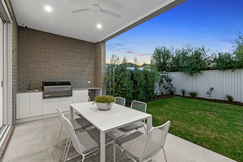 Photo - 7a Delphin Avenue, Altona North VIC 3025 - Image 19