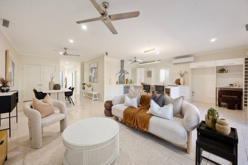 Photo - 7A Edwards Street, West End QLD 4810 - Image 1