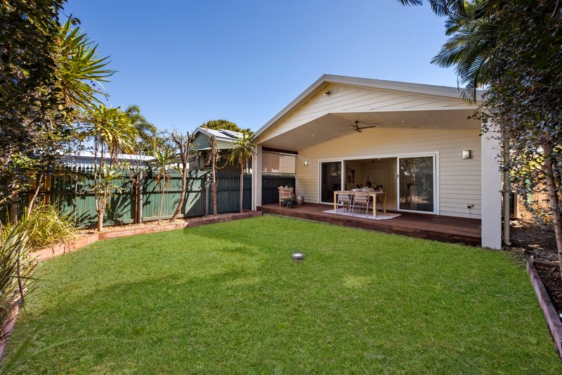 Photo - 7A Edwards Street, West End QLD 4810 - Image 10