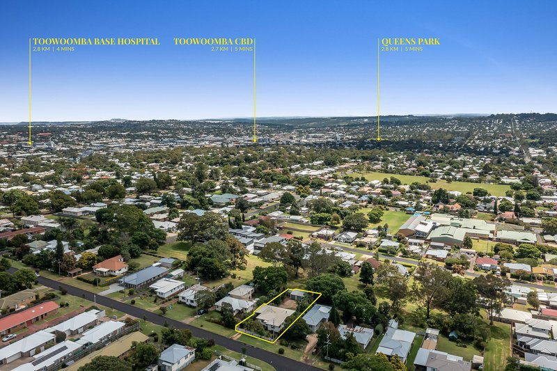 Photo - 7A Garde Street, Centenary Heights QLD 4350 - Image 22