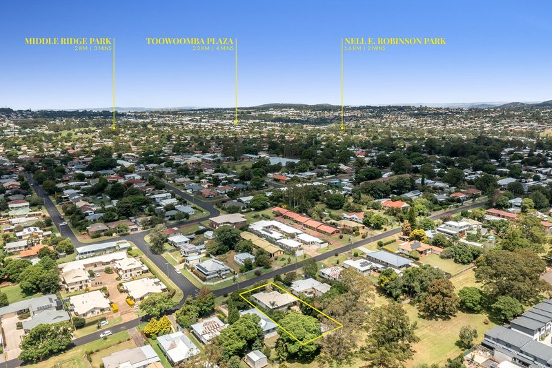 Photo - 7A Garde Street, Centenary Heights QLD 4350 - Image 25