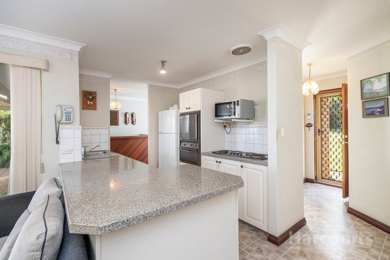 Photo - 7a Gould Place, Marangaroo WA 6064 - Image 9