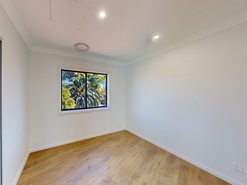 Photo - 7A Gowrie Crescent, Westmead NSW 2145 - Image 12