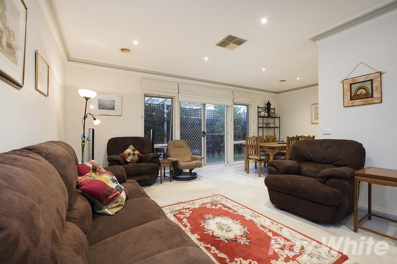 Photo - 7A Harpley Street, Cheltenham VIC 3192 - Image 4