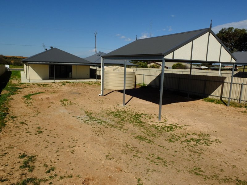 Photo - 7A Kadina Road, Moonta SA 5558 - Image 9