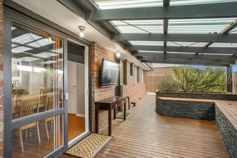 Photo - 7A Kingston Avenue, Pakenham VIC 3810 - Image 9