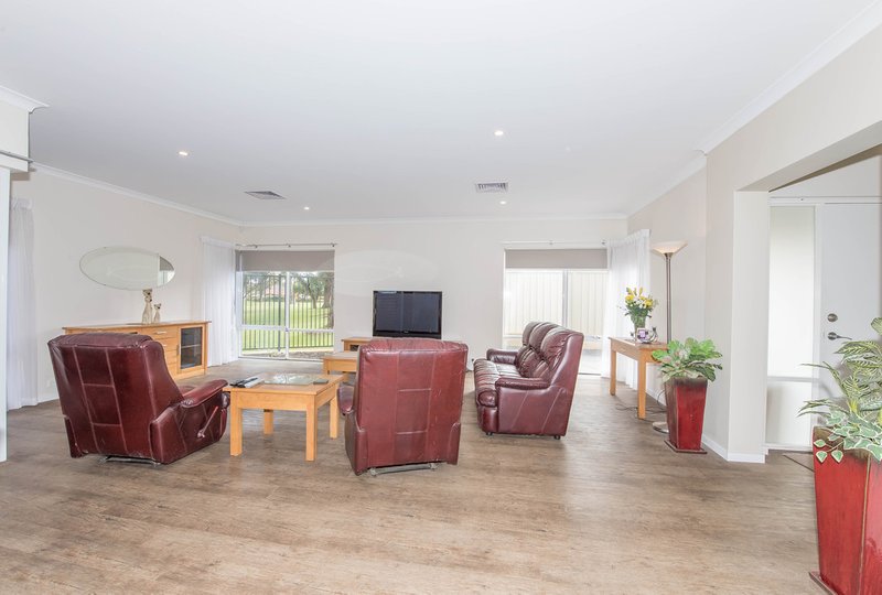 Photo - 7A Kullaroo Court, Hillman WA 6168 - Image 3