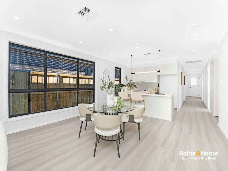 Photo - 7A Maitland Way, Airds NSW 2560 - Image 4