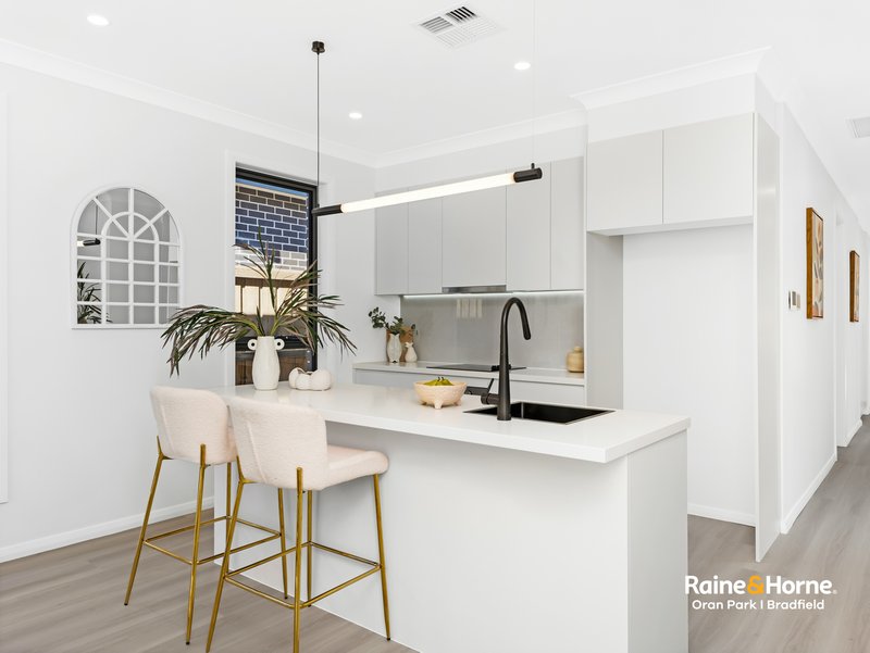 Photo - 7A Maitland Way, Airds NSW 2560 - Image 5