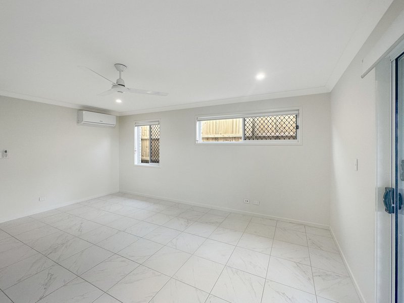 Photo - 7A Mcclune Street, Logan Reserve QLD 4133 - Image 5